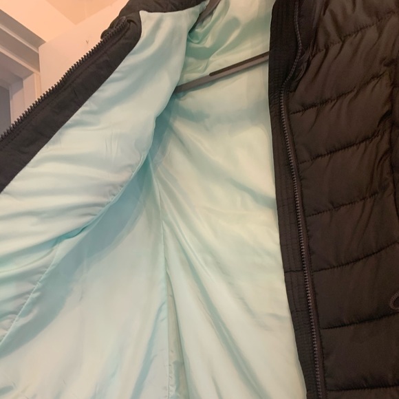 Hollister Winter Jacket (S) - Picture 3 of 5